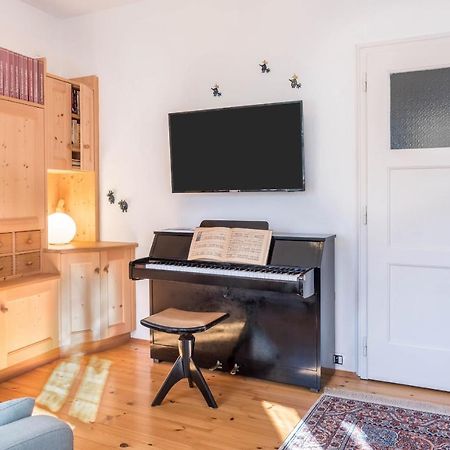 Ferienhaus Fingerhut Eggen ภายนอก รูปภาพ